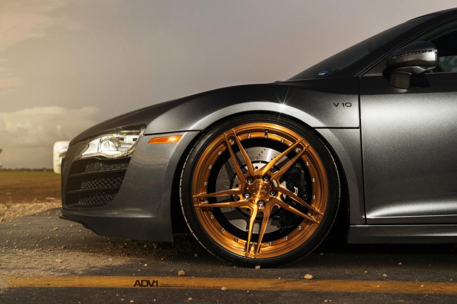 Детали экстерьера Audi R8 V10 on ADV.1 Wheels (ADV05RMV2CS) 2015 года  (фото 11 из 12)